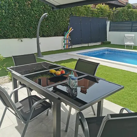 Apartment Volme Pool Banjole